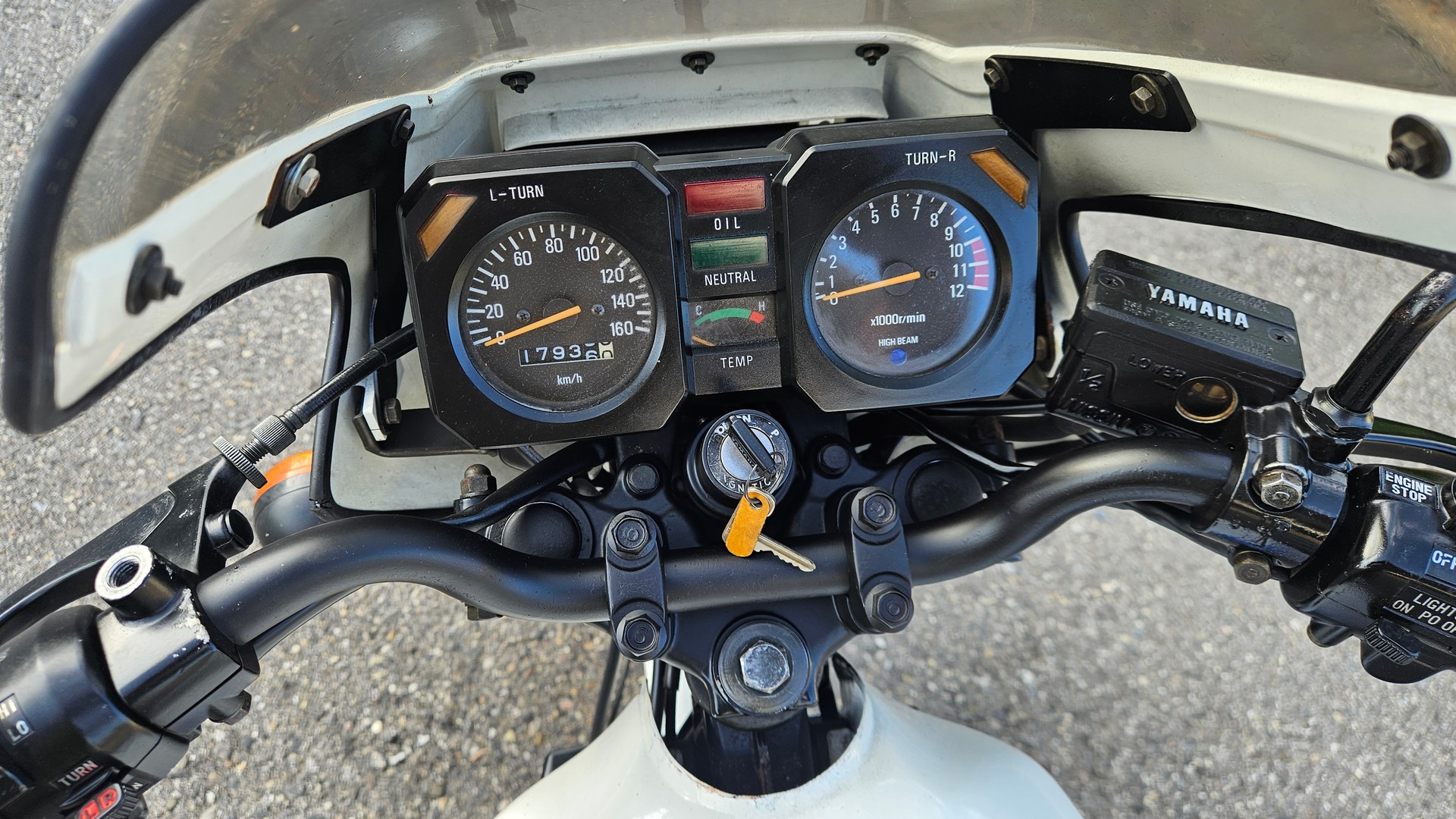 YAMAHA RD 125 LC-image-10