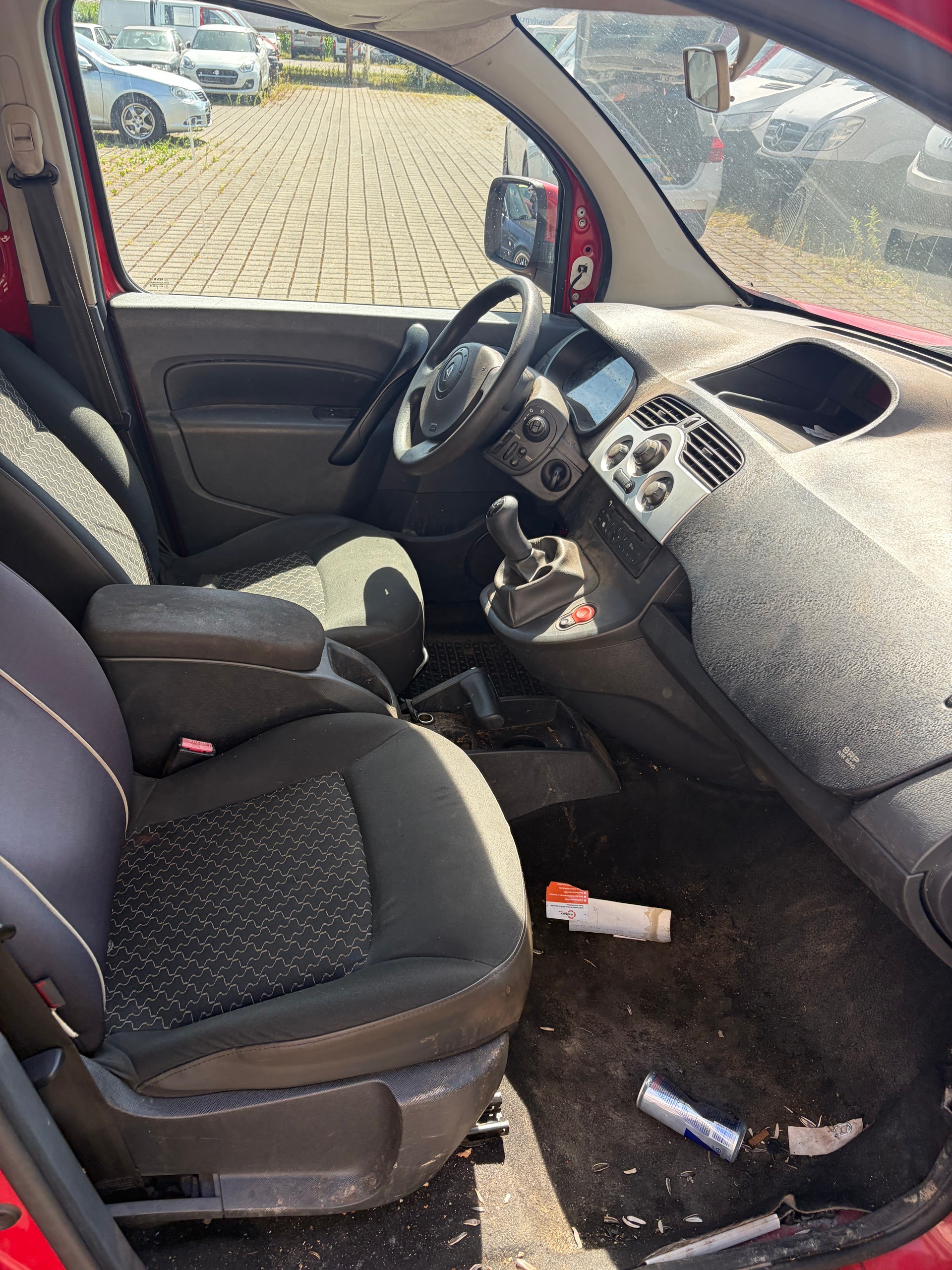 RENAULT Kangoo 1.5 dCi Expression-image-3