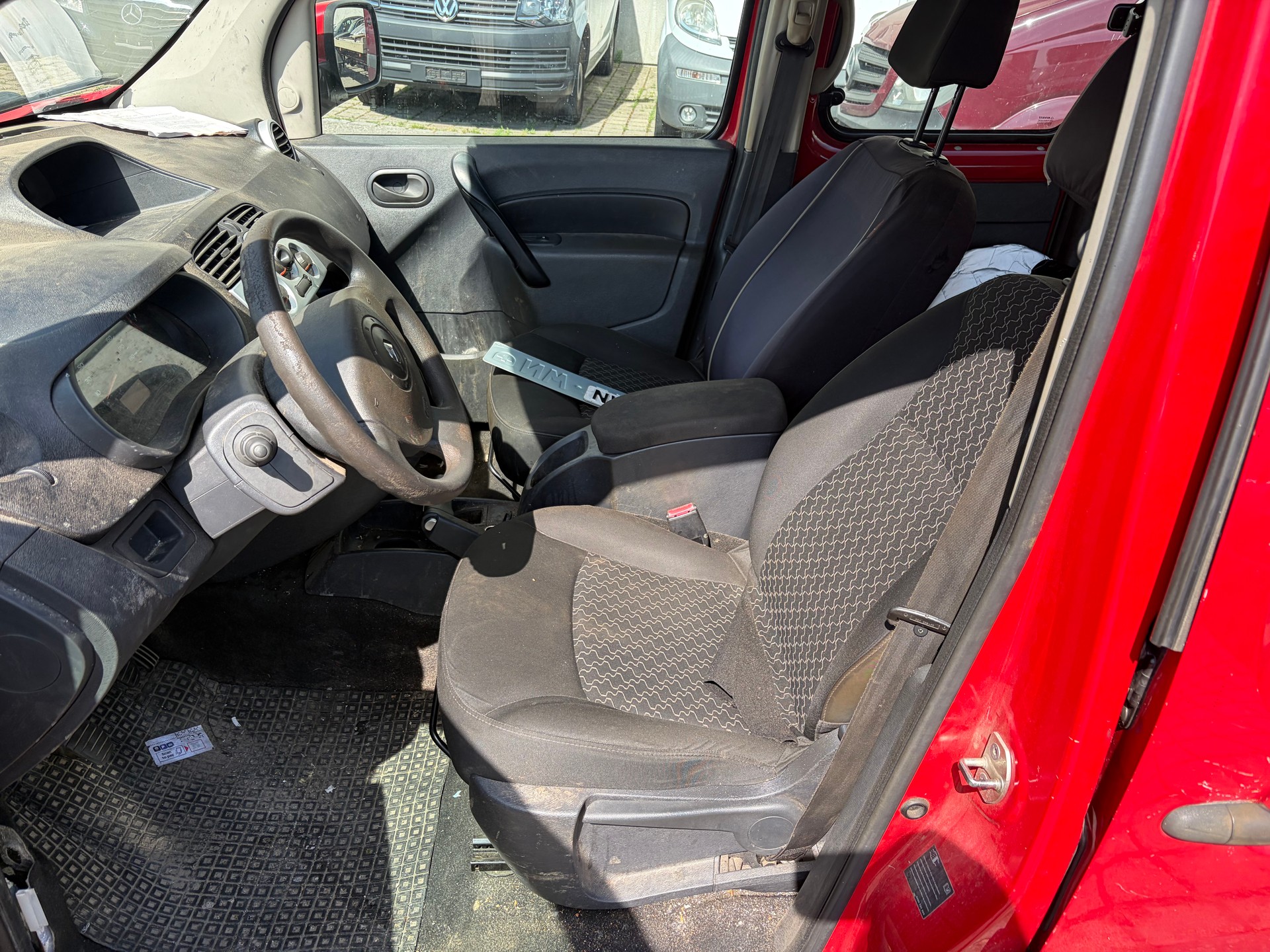 RENAULT Kangoo 1.5 dCi Expression-image-5