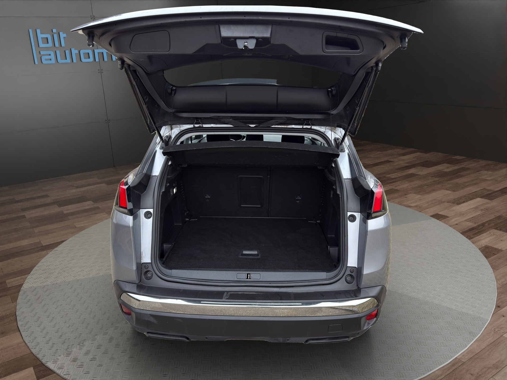 PEUGEOT 3008 1.2 PureTech Allure EAT-image-6