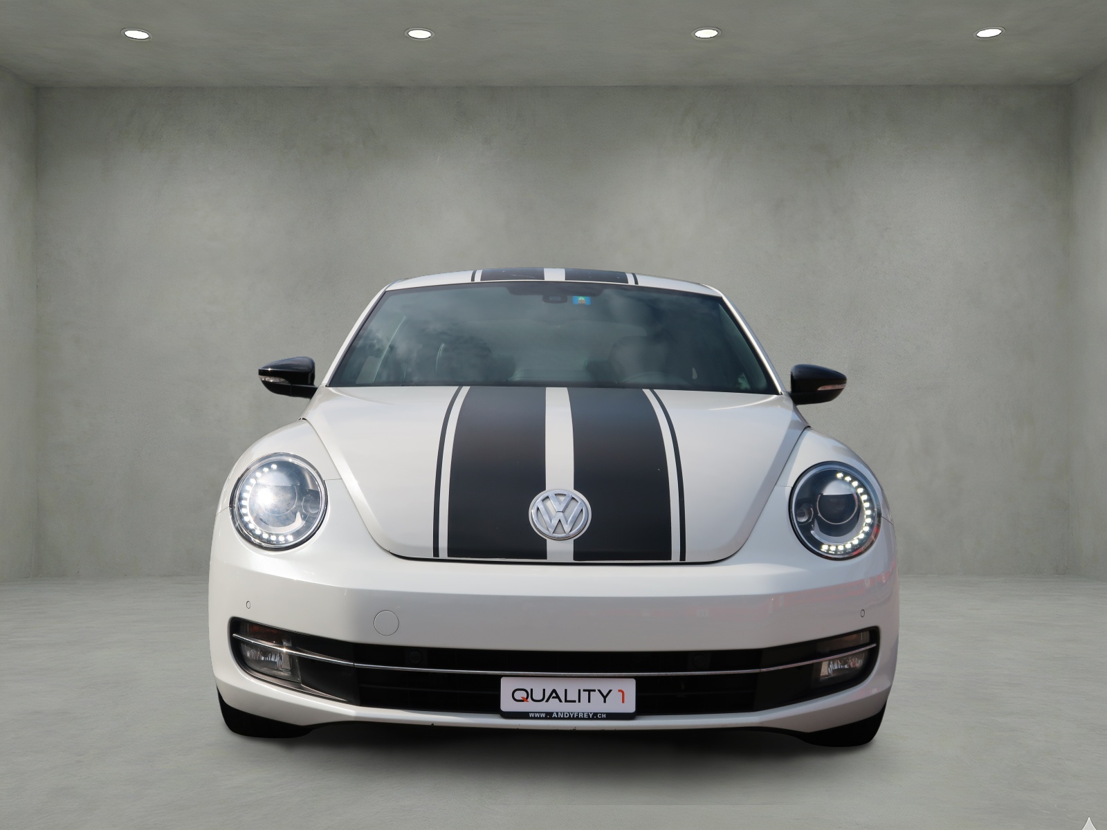 VW Beetle 1.4 TSI Sport-showroom-element-1