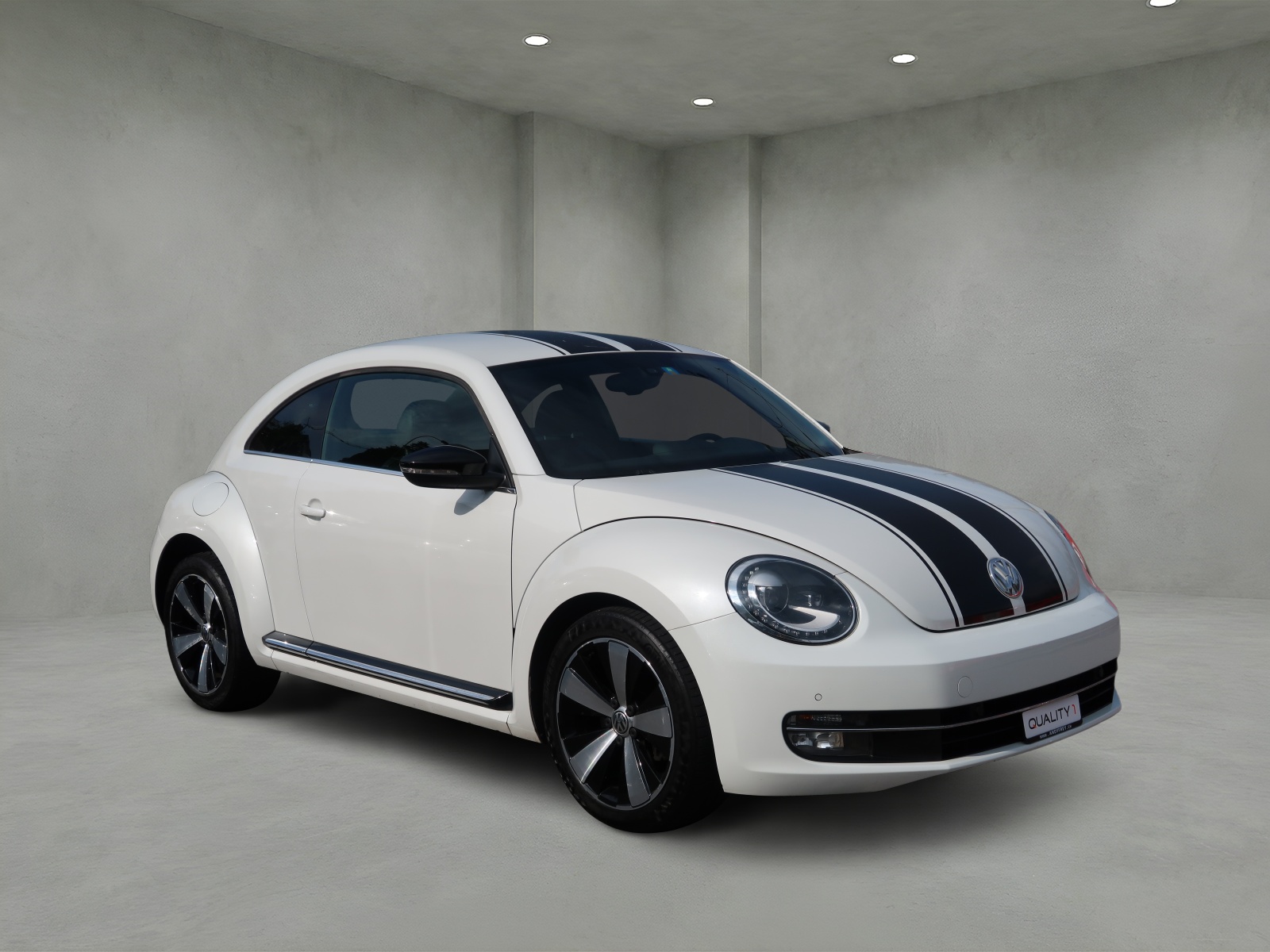 VW Beetle 1.4 TSI Sport-showroom-element-2