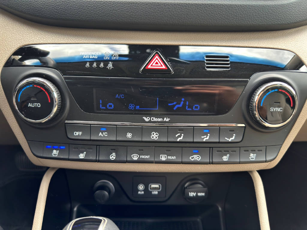 HYUNDAI TUCSON 2.0 CRDi Vertex 4WD-image-17