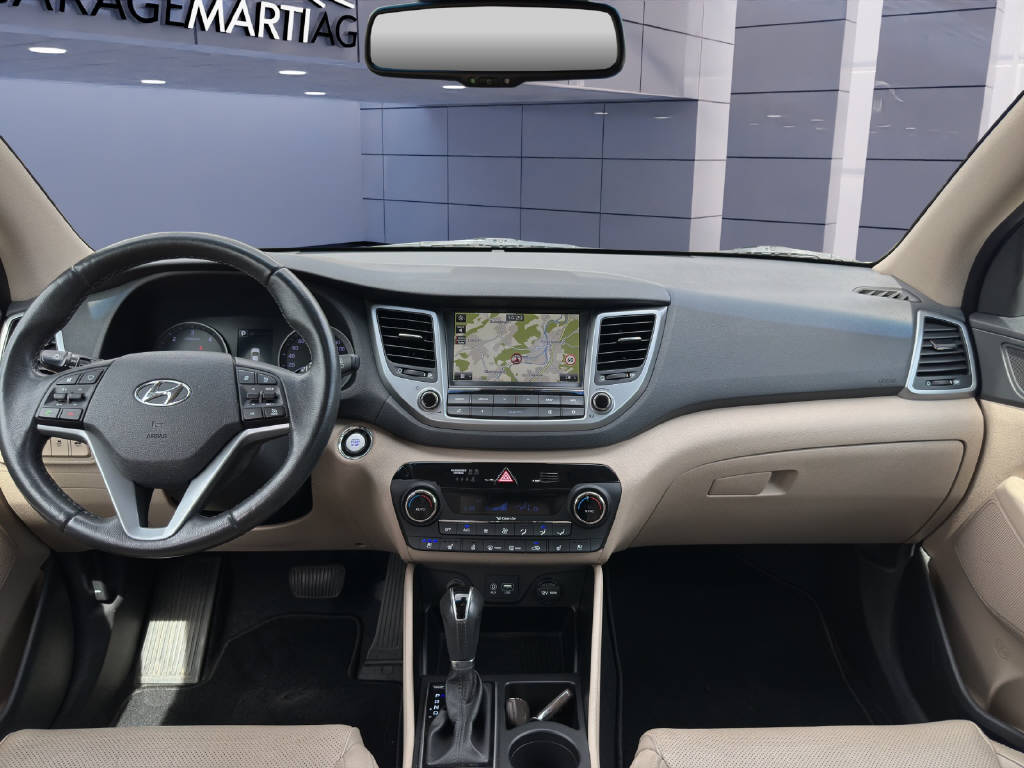 HYUNDAI TUCSON 2.0 CRDi Vertex 4WD-image-11