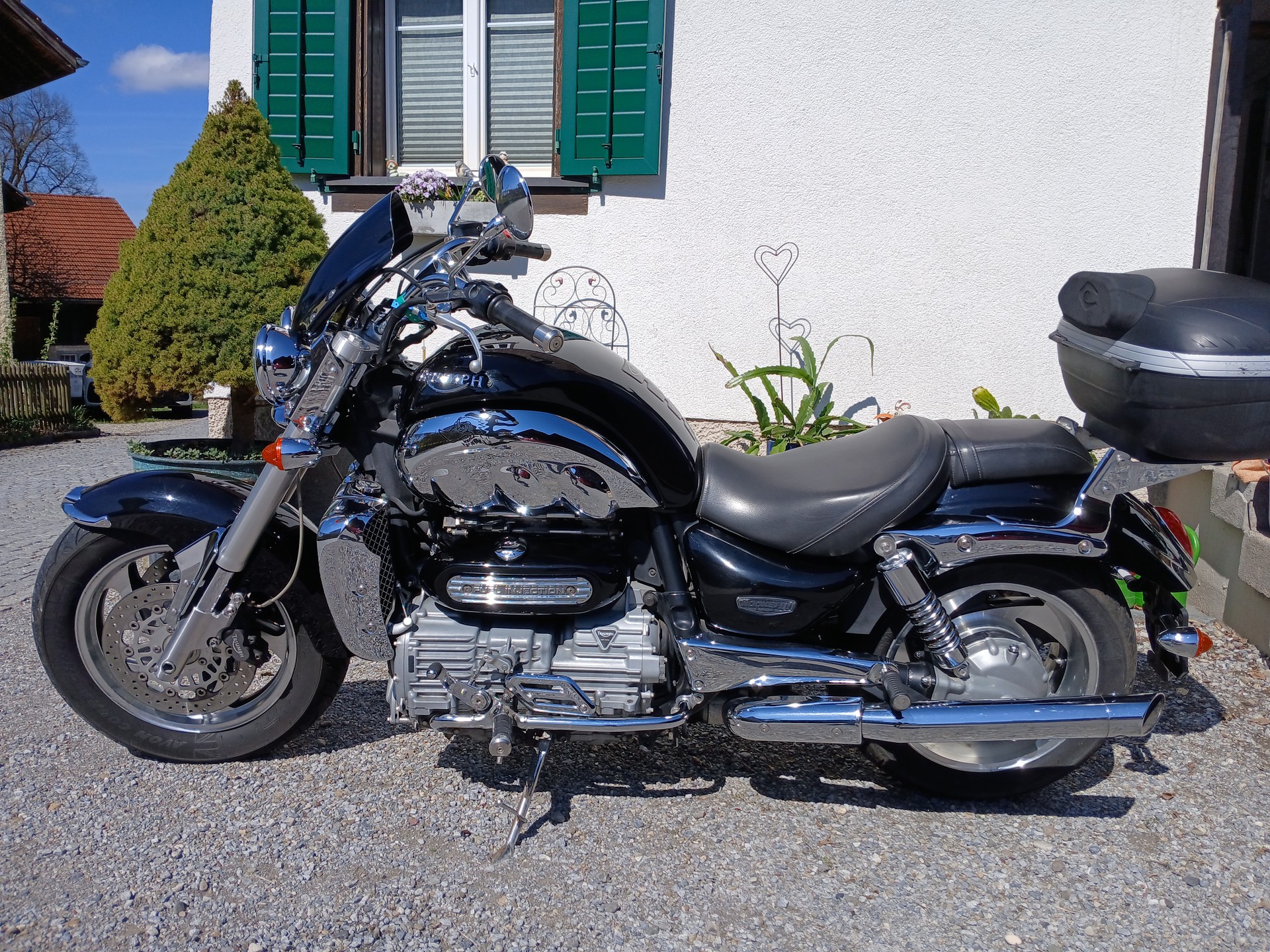 TRIUMPH Rocket III-image-0