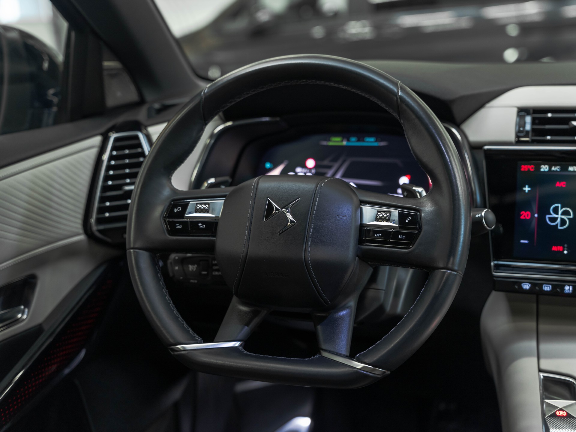 DS AUTOMOBILES DS 7 Crossback E-Tense 360 4x4 Opéra-image-19