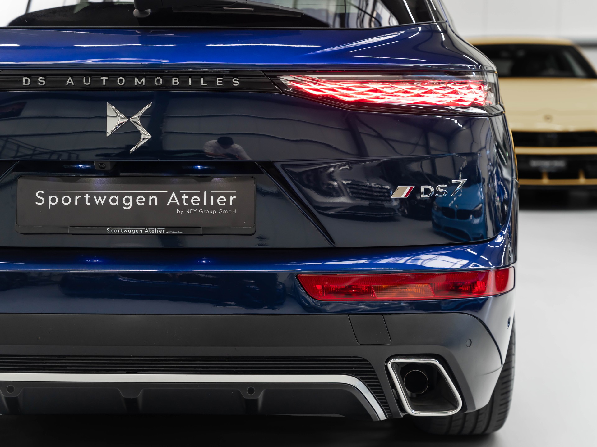 DS AUTOMOBILES DS 7 Crossback E-Tense 360 4x4 Opéra-image-15