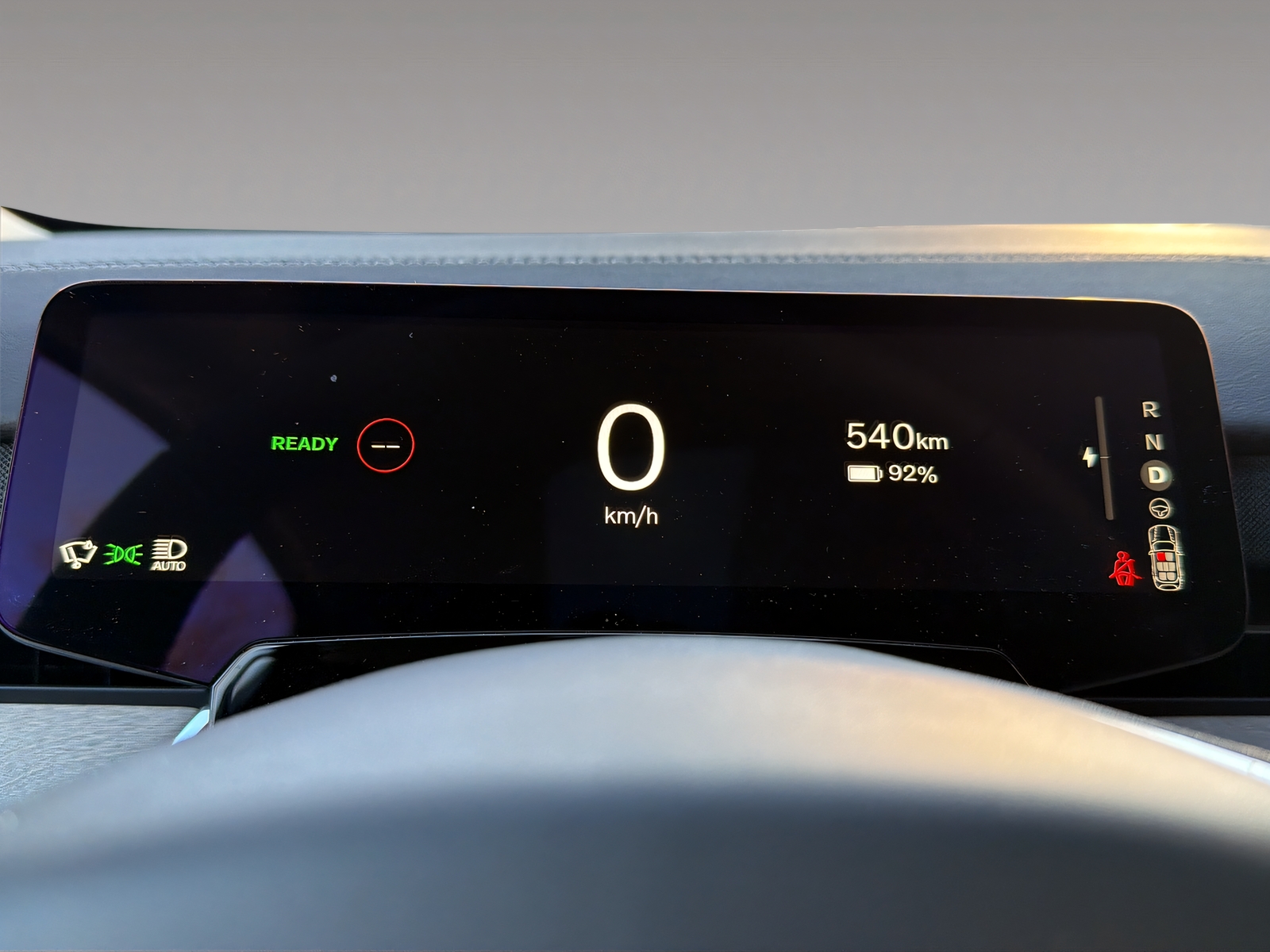 VOLVO EX90 Twin Ultra AWD-image-9