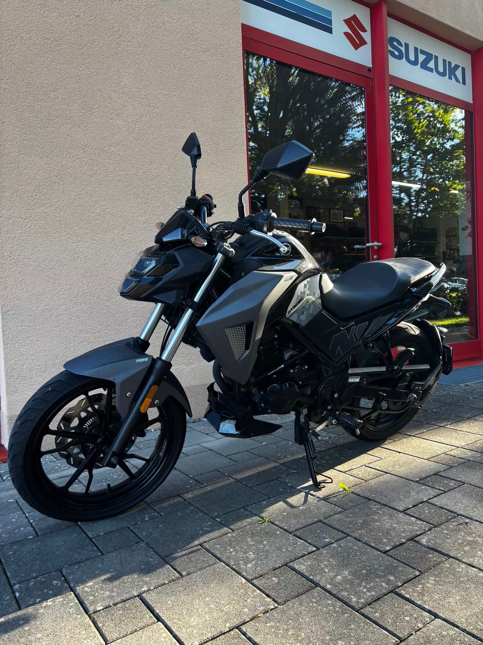 SYM NH-X 125-image-3
