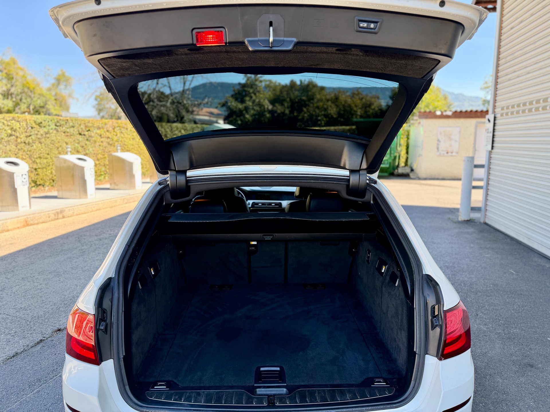 BMW M550d xDrive Touring Steptronic-image-7