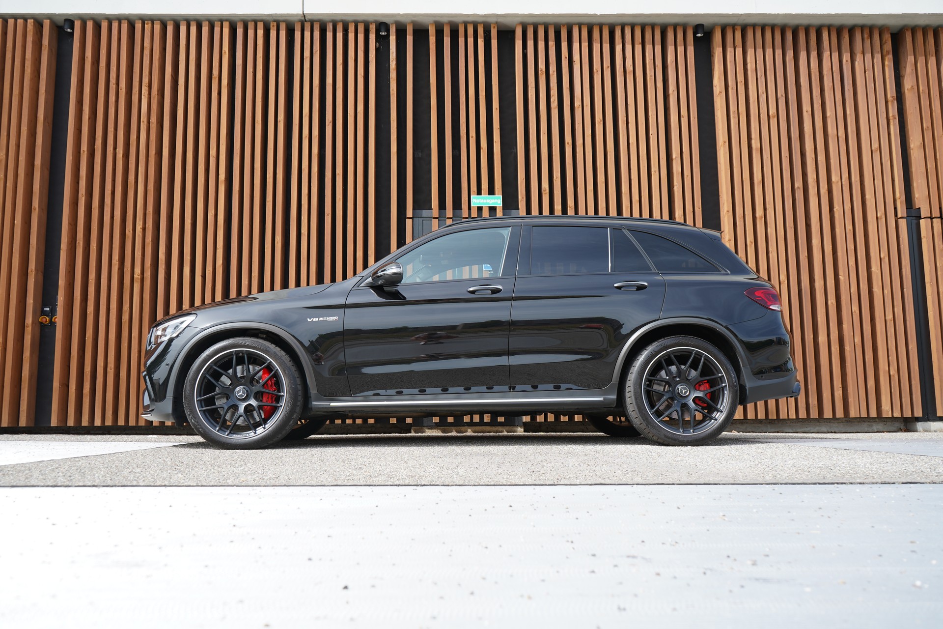 MERCEDES-BENZ GLC 63 S AMG BLACK 4MATIC+ 9G-TRONIC l 510 PS-showroom-element-1