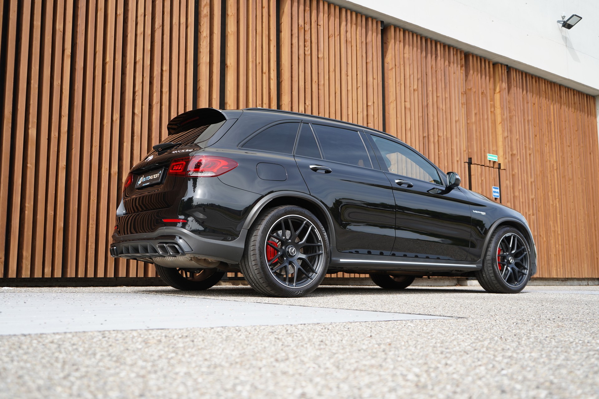 MERCEDES-BENZ GLC 63 S AMG BLACK 4MATIC+ 9G-TRONIC l 510 PS-image-7