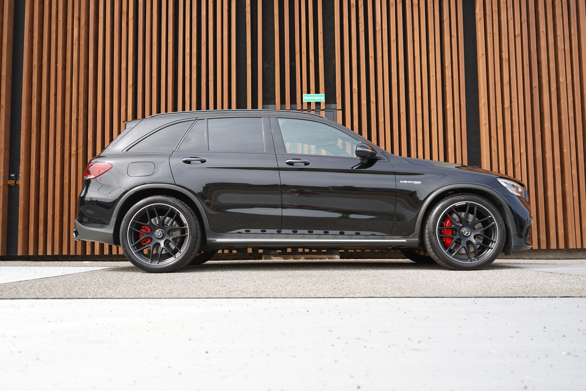 MERCEDES-BENZ GLC 63 S AMG BLACK 4MATIC+ 9G-TRONIC l 510 PS