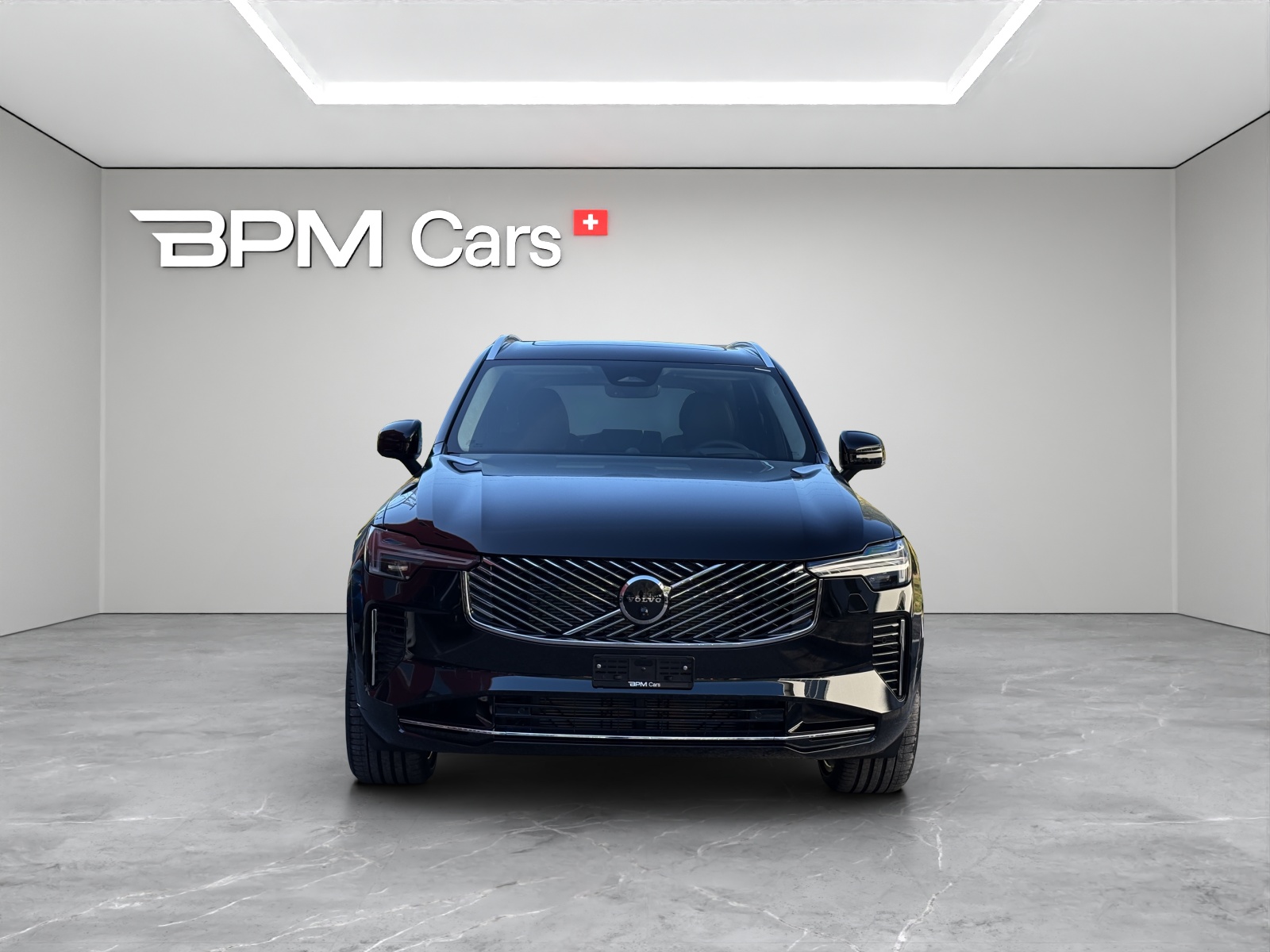 VOLVO XC90 T8 eAWD PluginHybrid Ultra Bright Geartronic-showroom-element-1