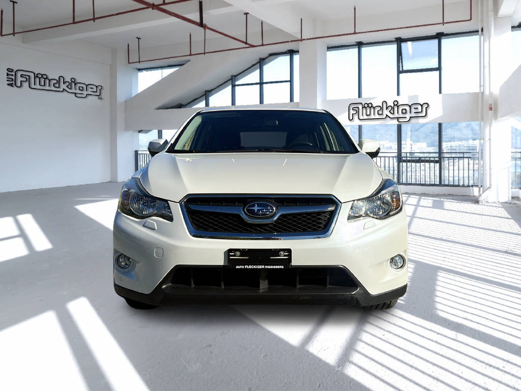 SUBARU XV 2.0i Swiss Two-showroom-element-1