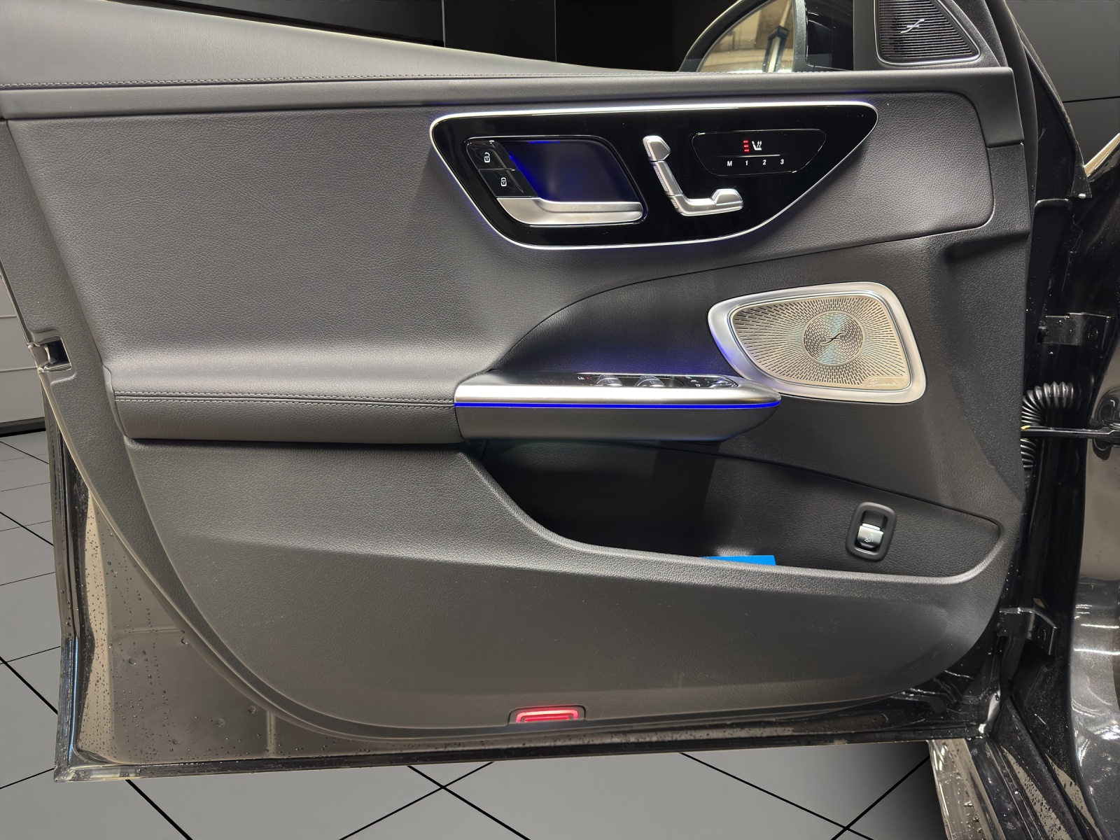 MERCEDES-BENZ C 220 d T 4 Matic Swiss Star-image-7