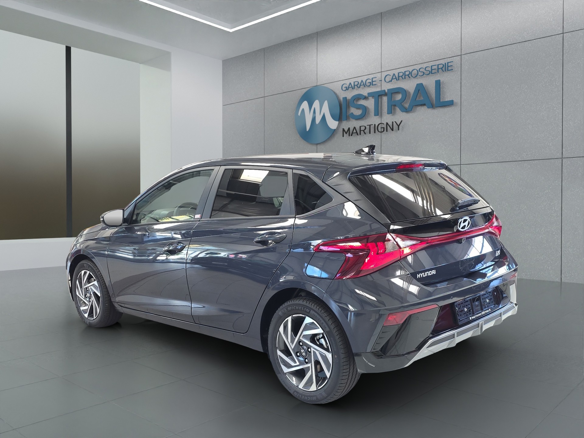 HYUNDAI i20 1.0 T-GDi Amplia Go-showroom-element-2