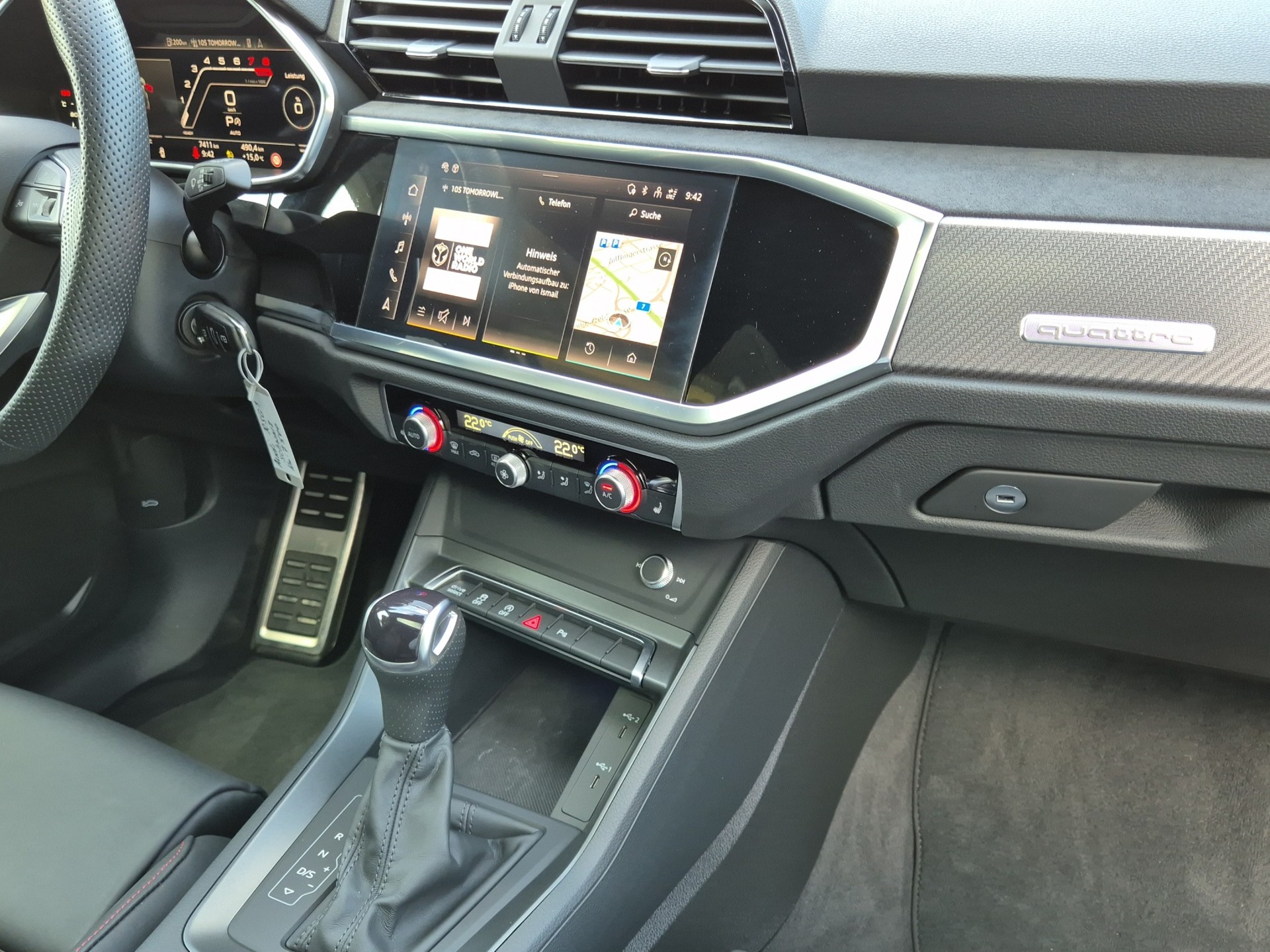 AUDI RS Q3 Sportback quattro S tronic-image-18
