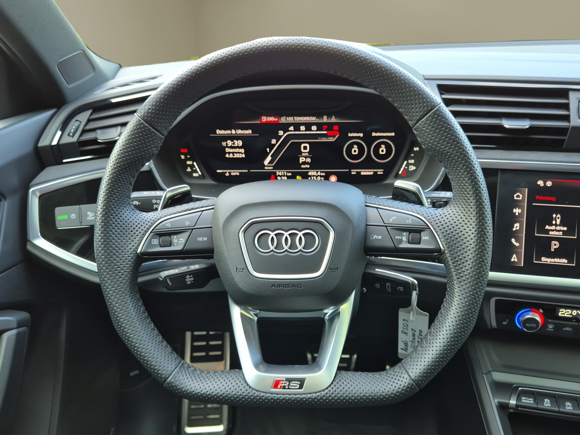 AUDI RS Q3 Sportback quattro S tronic-image-14