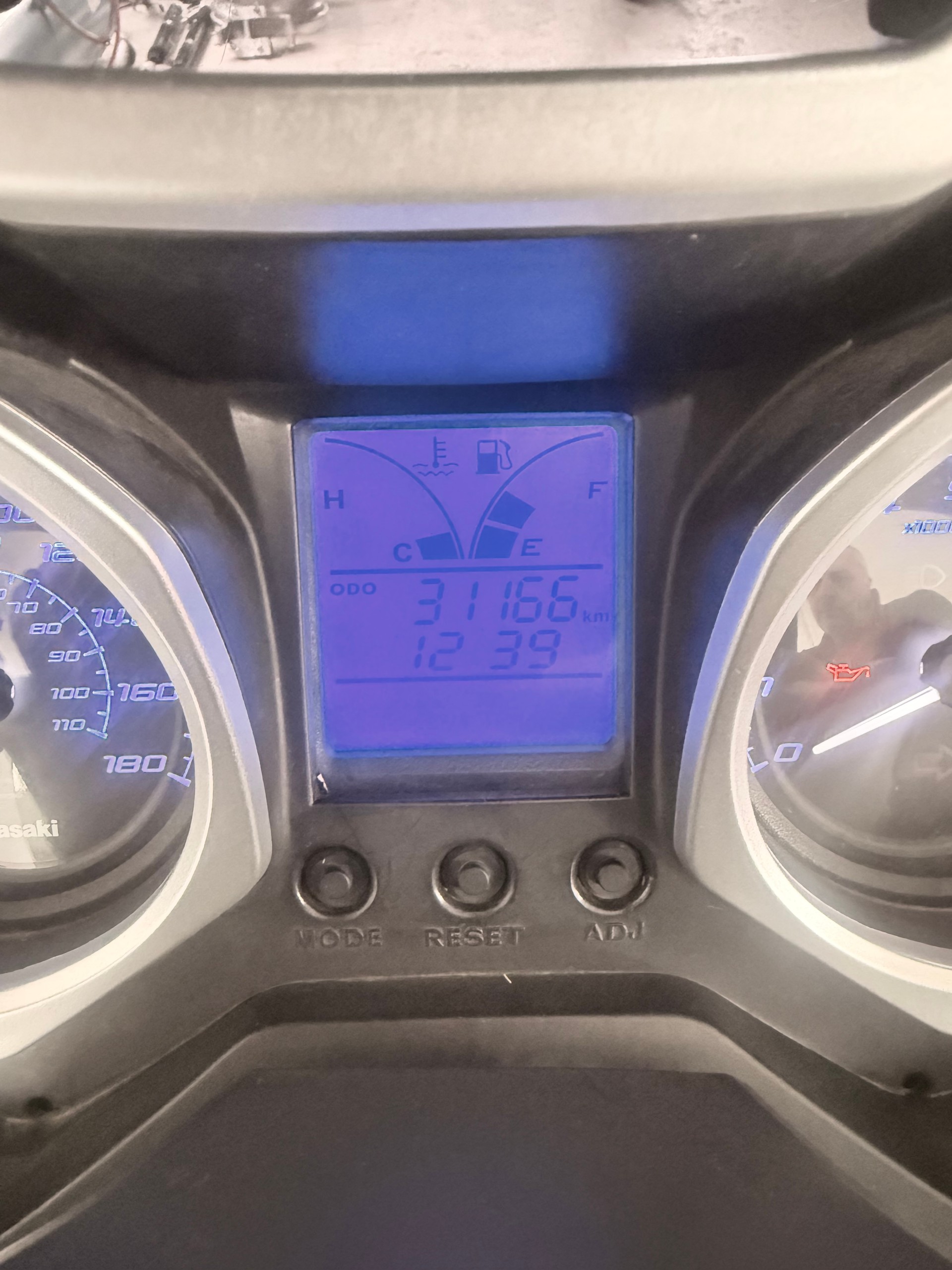 KAWASAKI J 300 ABS-image-9