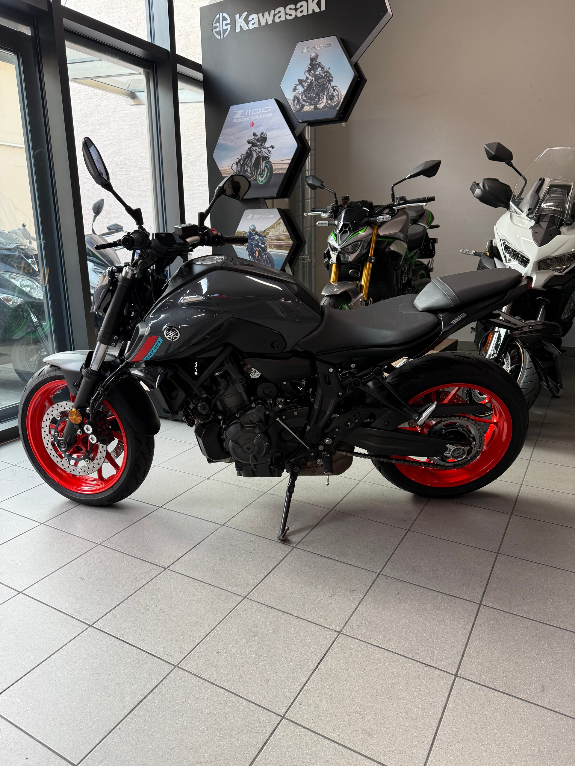 YAMAHA MT-07 (35KW)-image-0