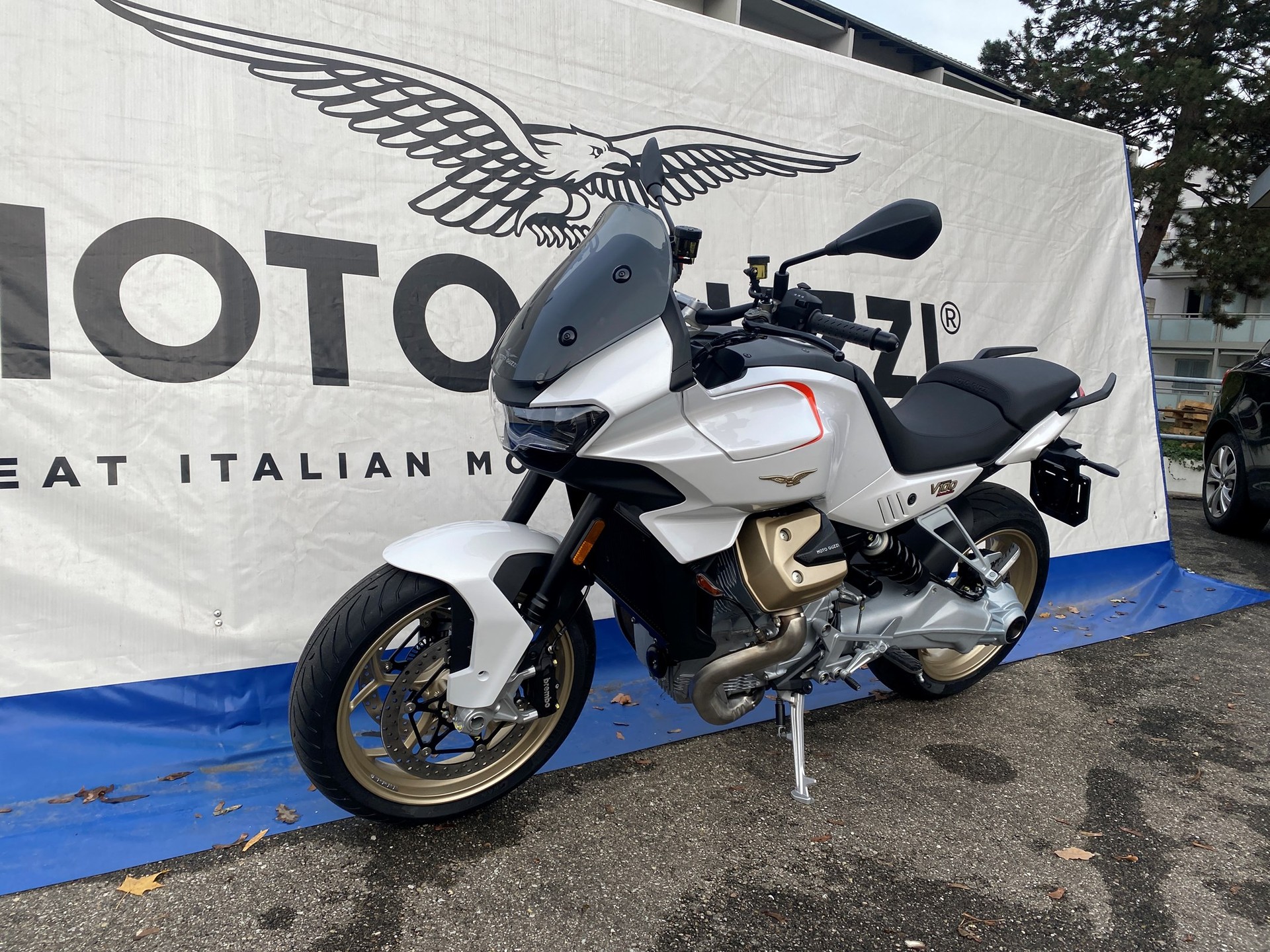 MOTO GUZZI V100 Mandello-image-6