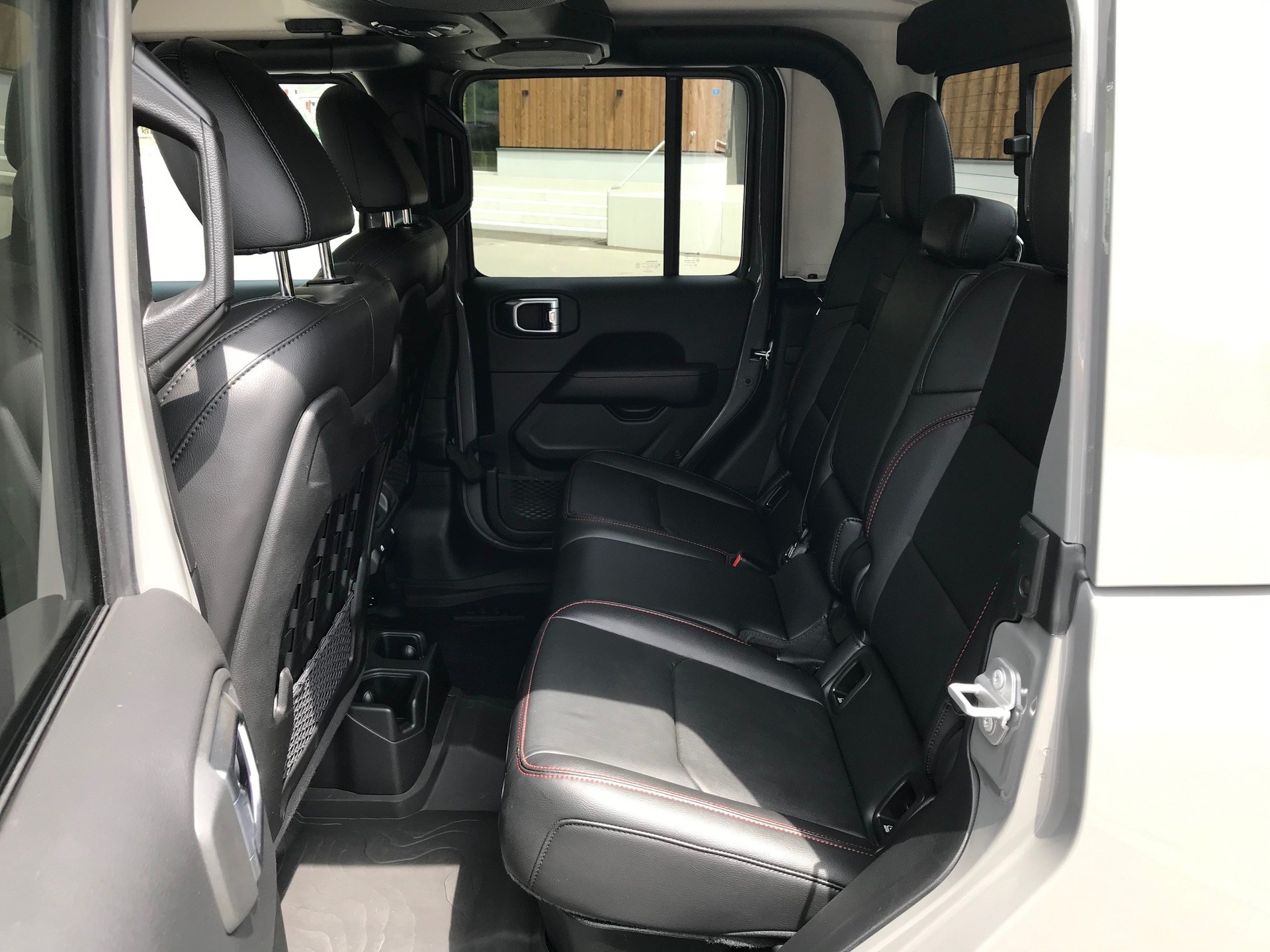 JEEP GLADIATOR 3.6L V6 Rubicon 4x4-image-12