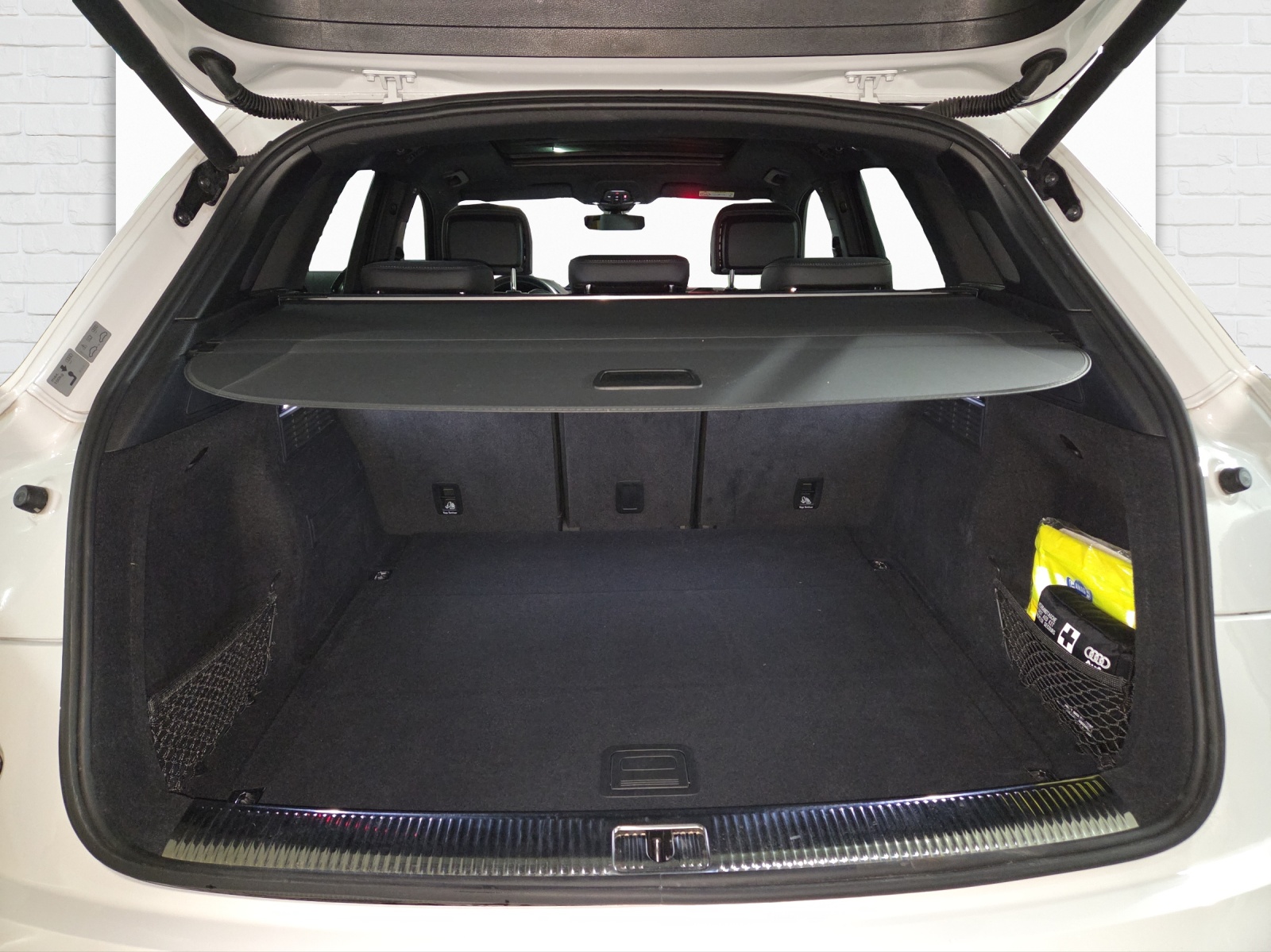 AUDI SQ5 TDI quattro tiptronic-image-8