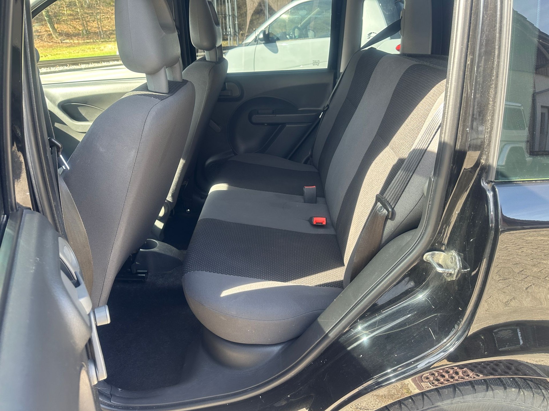 FIAT Panda 1.1 Active-image-12