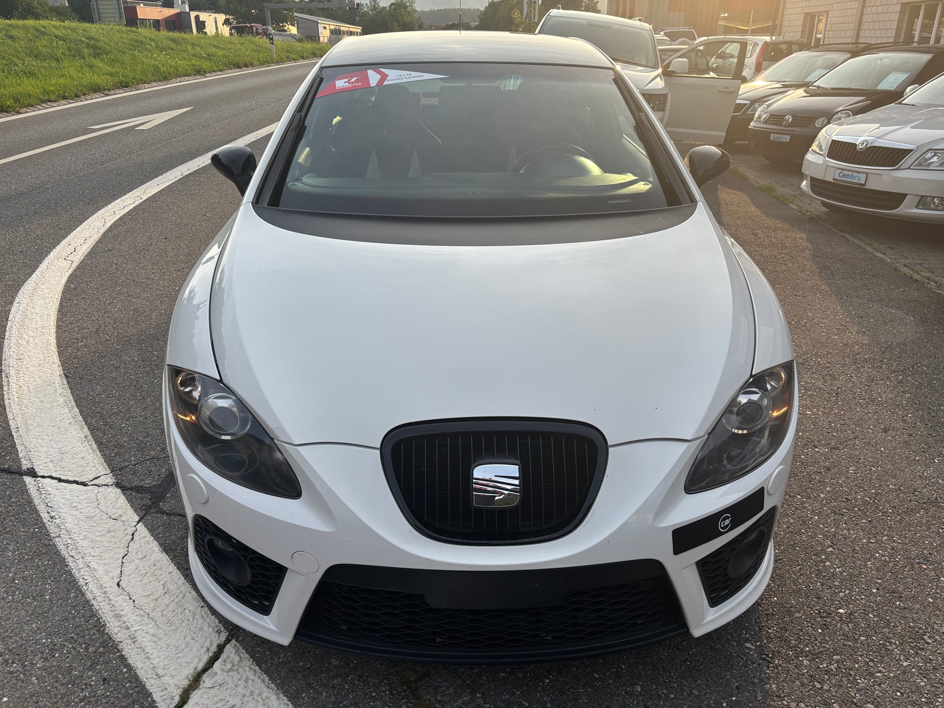 SEAT Leon 2.0 TSI Cupra-image-1
