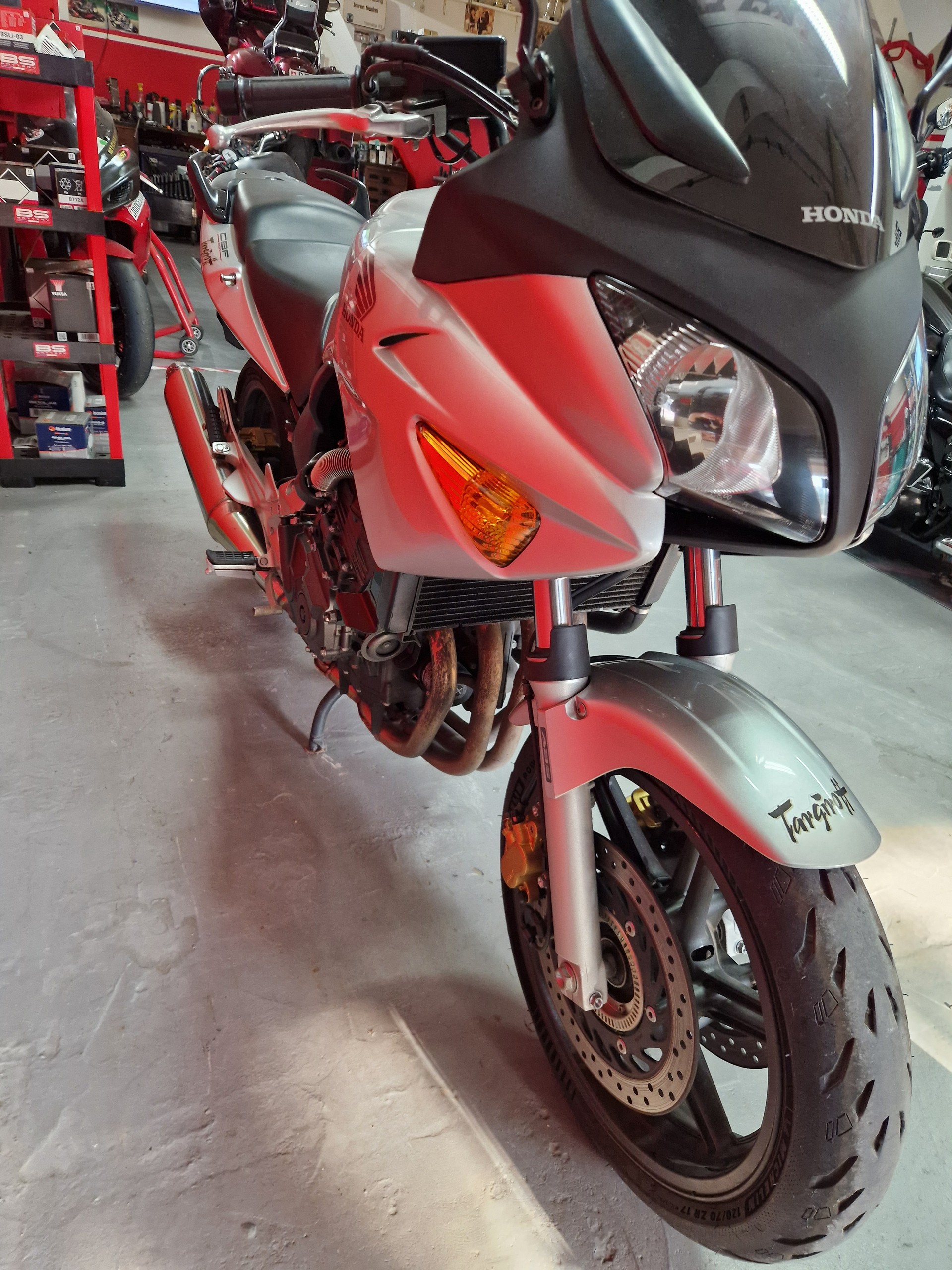 HONDA CBF 600 SA ABS-image-2