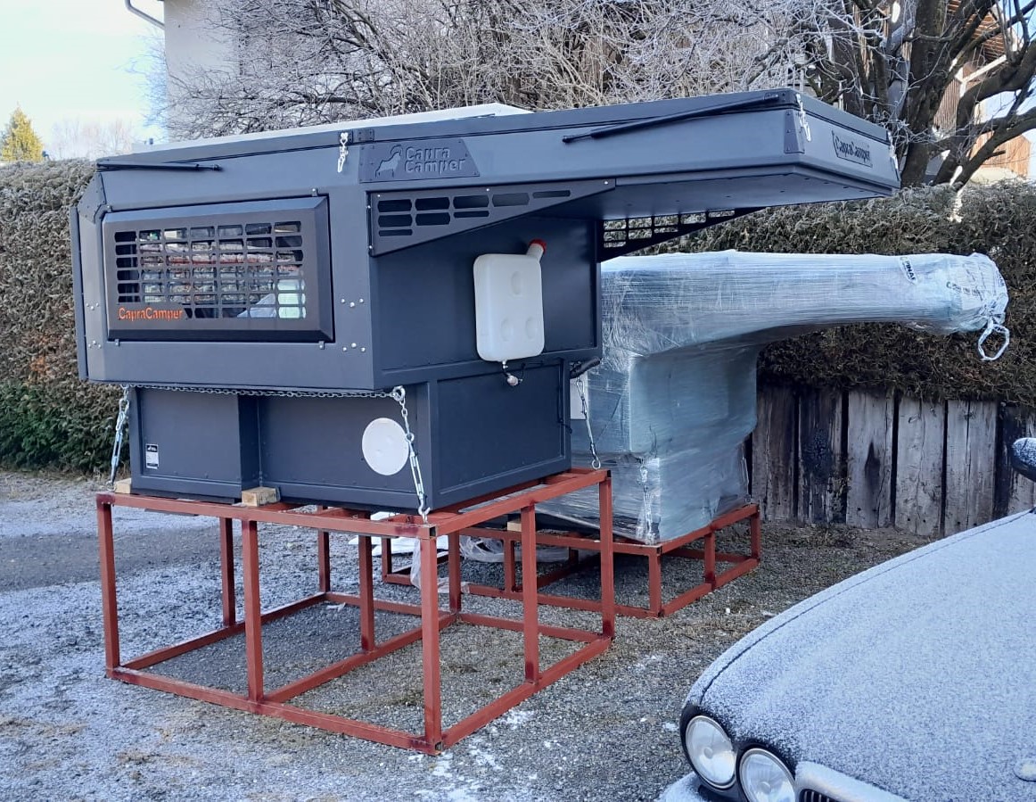 TOYOTA HI-LUX 2,8 DC 4x4 / Tech. Paket, inkl. AHK 3,5 Tonnen und Wanne, ALU + Offroadpneu optional *** kein Mildhybrid !!! ***-image-20
