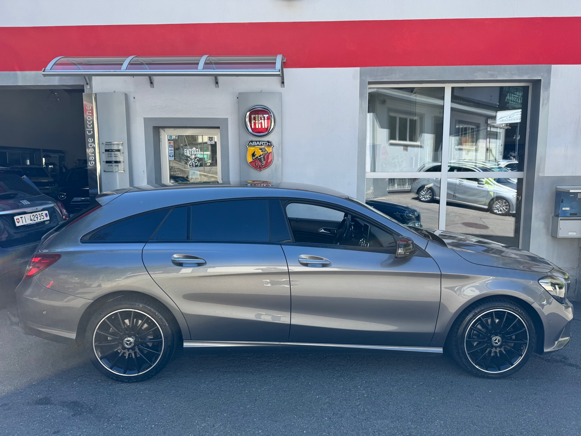 MERCEDES-BENZ CLA Shooting Brake 200 Night Star 7G-DCT