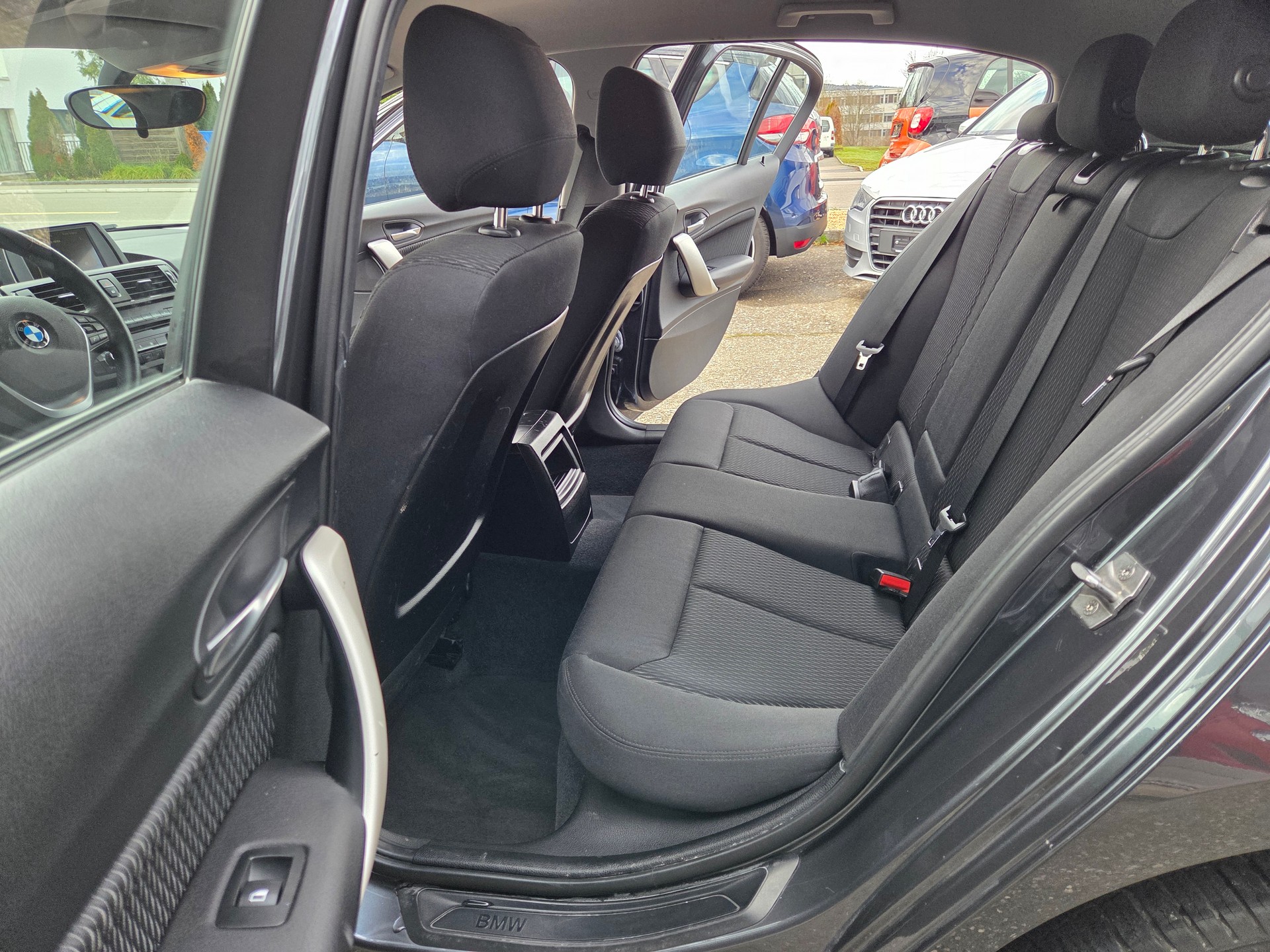 BMW 114d Business-image-8