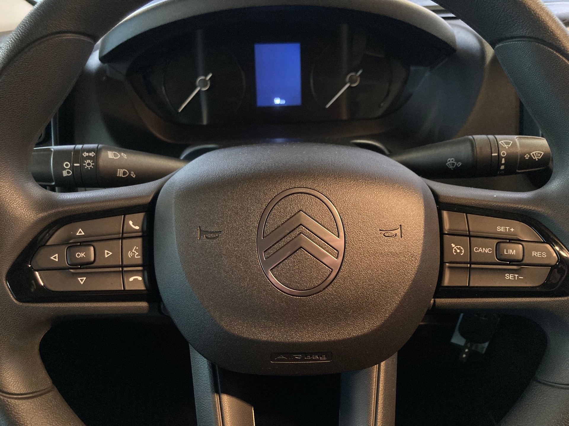 CITROEN Jumper 35 2.2 BlueHDi 140 L2 Brücke-image-8