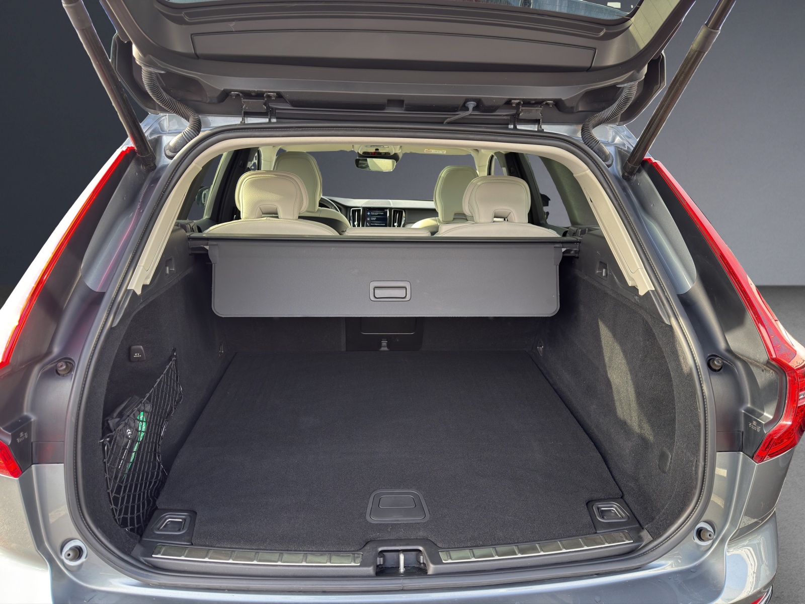 VOLVO XC60 T8 eAWD Inscription Geartronic-image-11