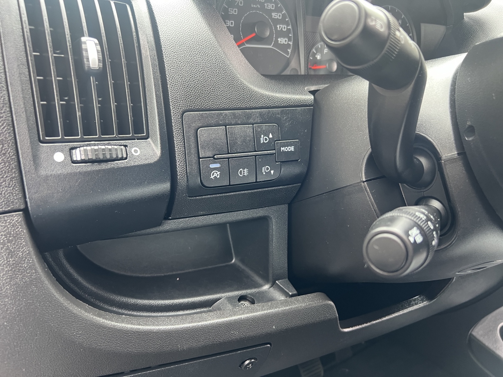 OPEL Movano 2.2 d 3,3t L2H1-image-26