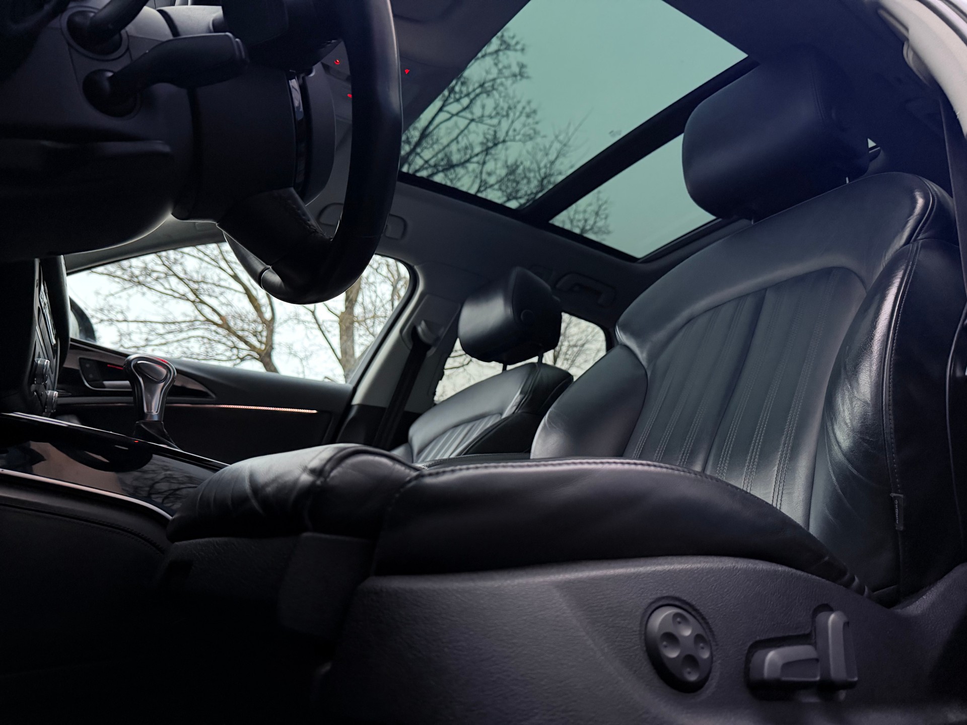 AUDI A6 Avant 3.0 TDI V6 quattro S-tronic-image-9