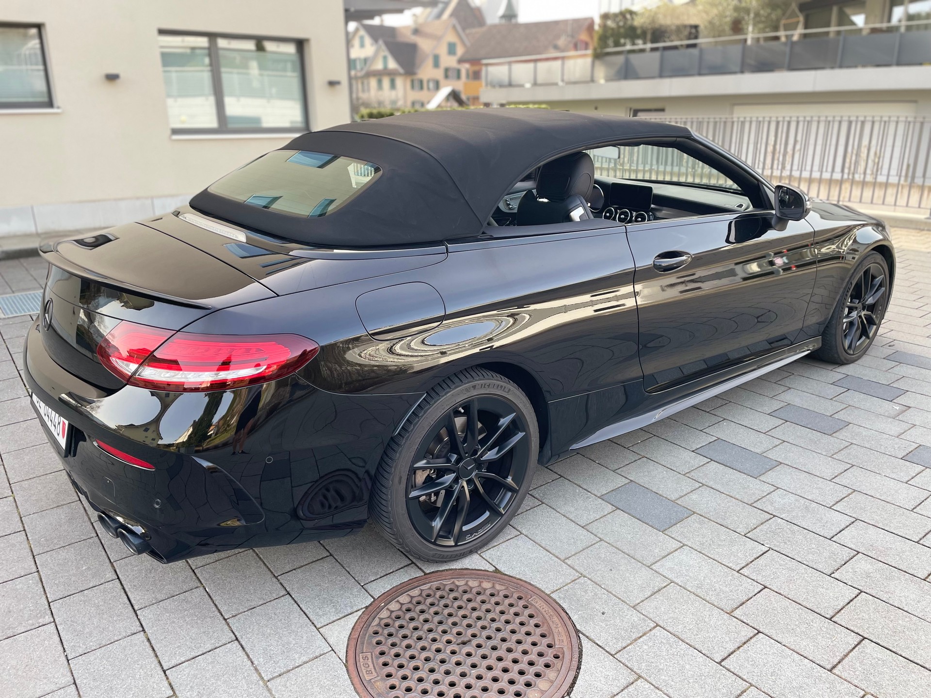 MERCEDES-BENZ C 43 Cabriolet AMG 4Matic 9G-Tronic-image-9