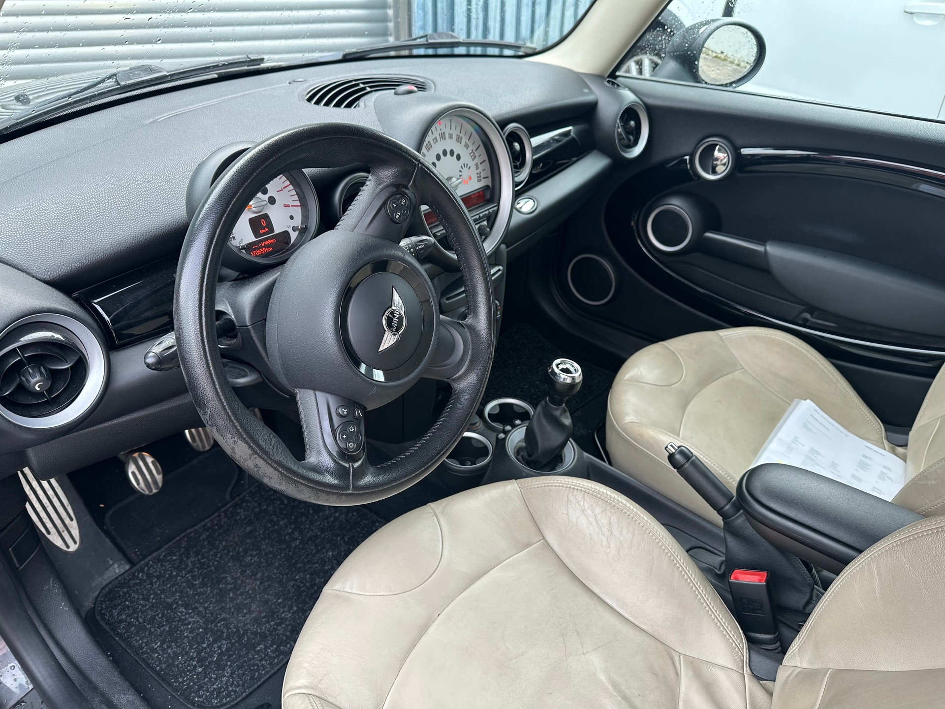 MINI COOPER-image-6