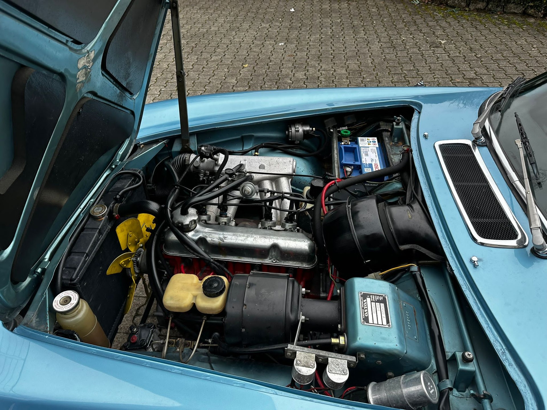 VOLVO P1800 ES-image-7