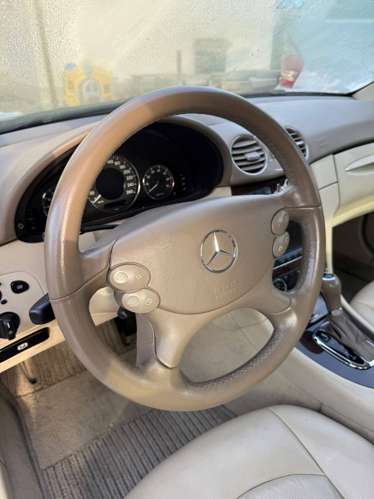MERCEDES-BENZ CLK 350-image-9