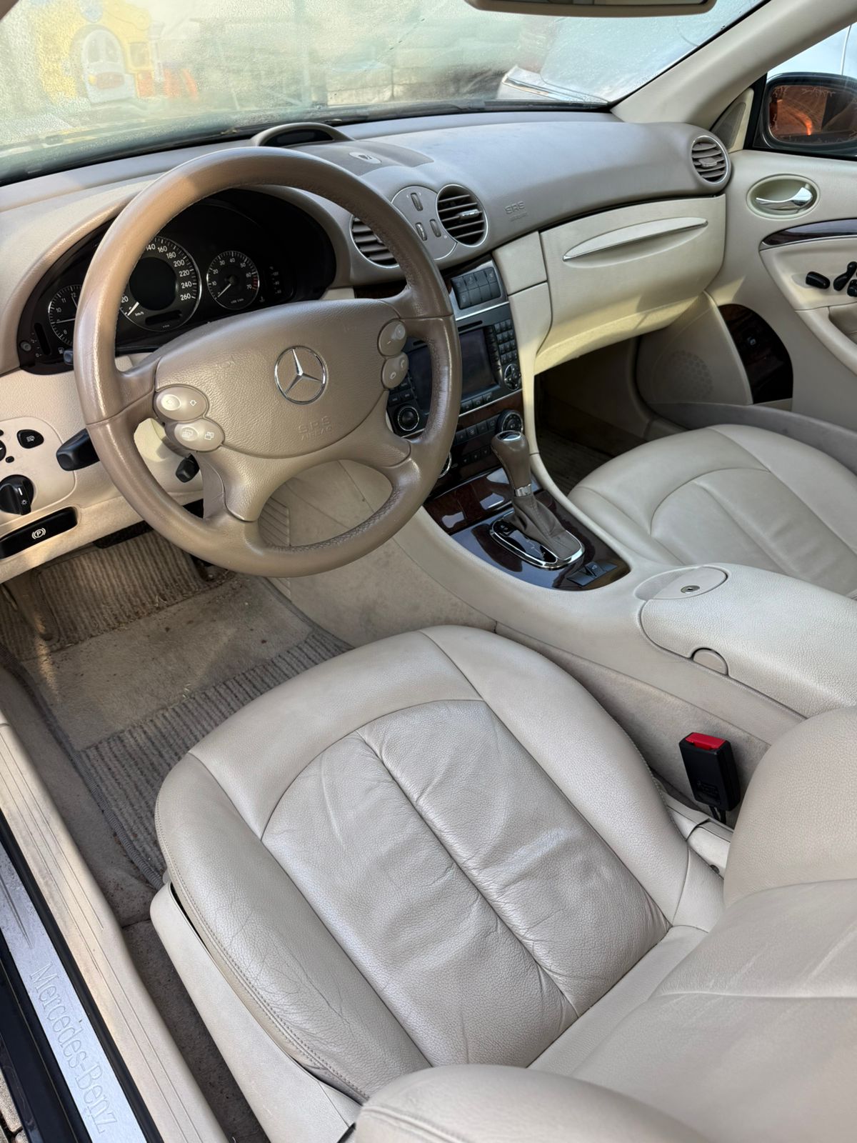 MERCEDES-BENZ CLK 350-image-7