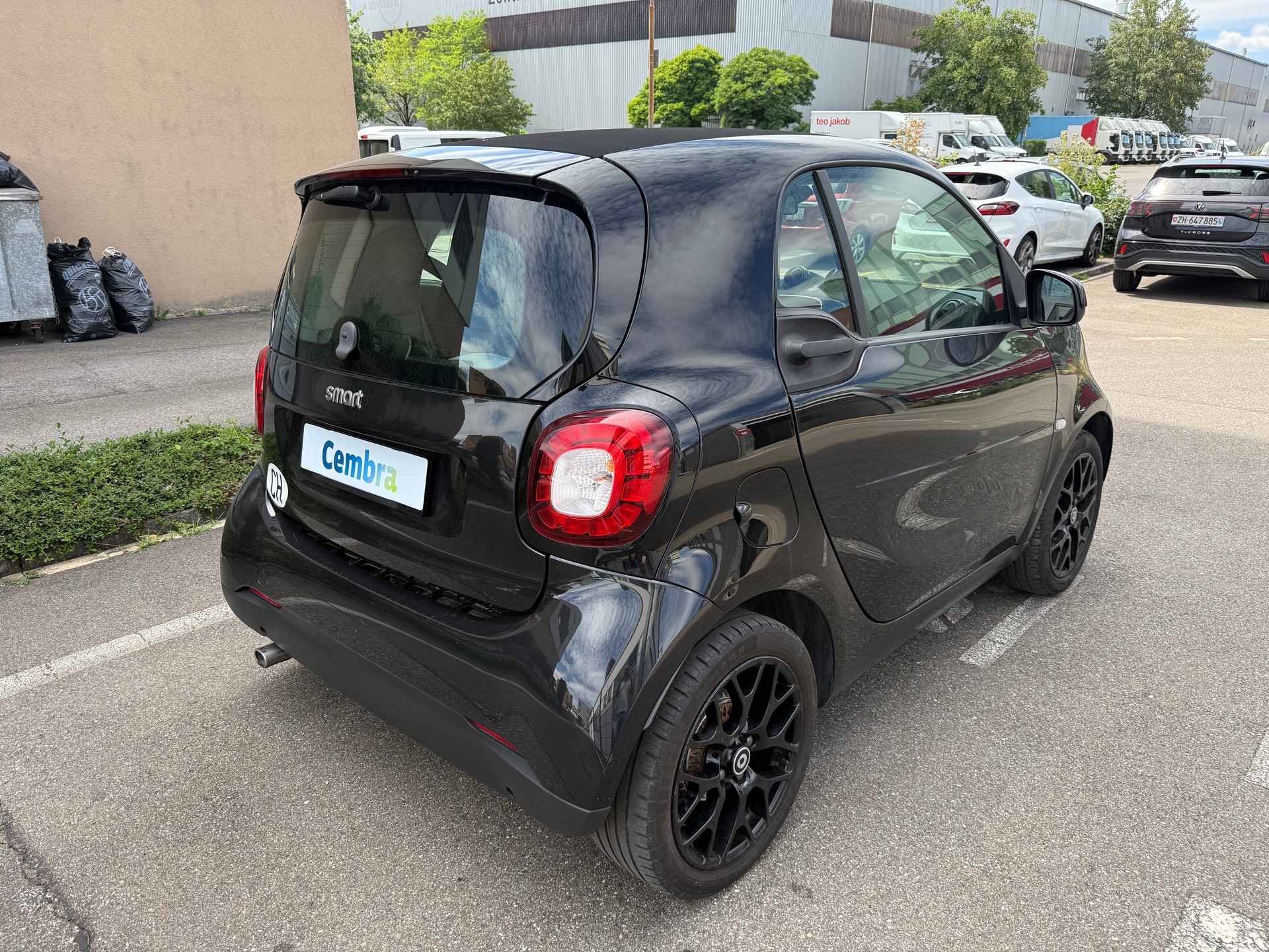 SMART fortwo prime twinmatic *CH Fahrzeug *Frisch ab MFK *Automat *Tempomat *Klimaautomatik *8 Fach bereift-image-3