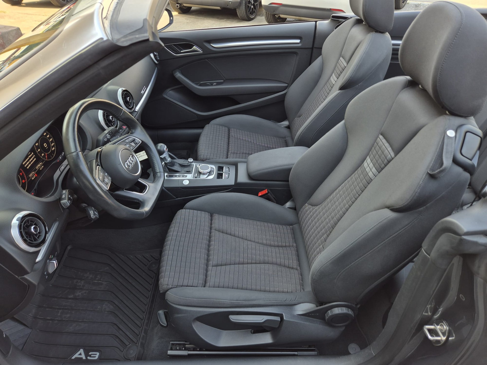 AUDI A3 Cabriolet 35 TFSI Sport Attraction S-tronic-image-9