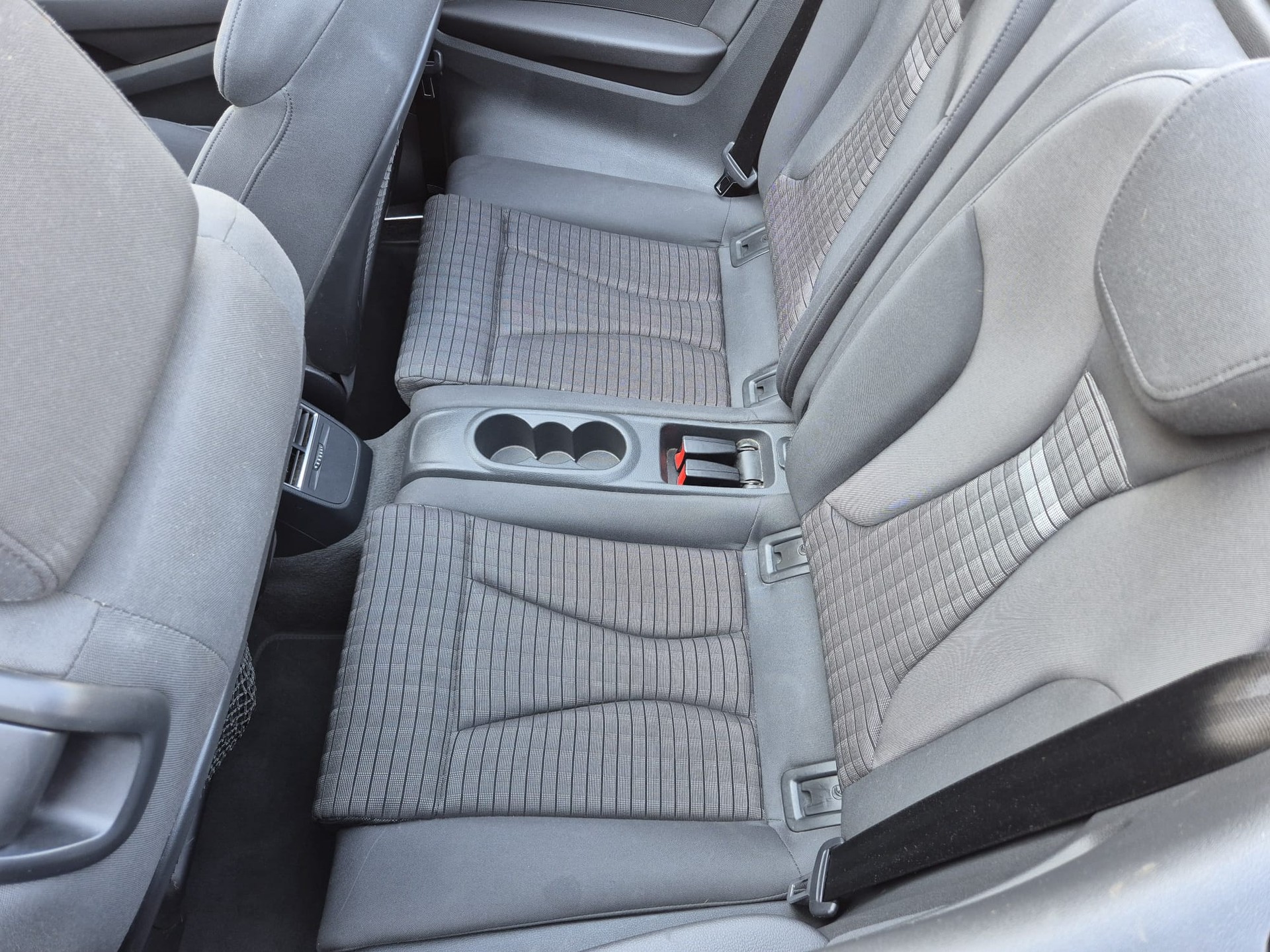 AUDI A3 Cabriolet 35 TFSI Sport Attraction S-tronic-image-10