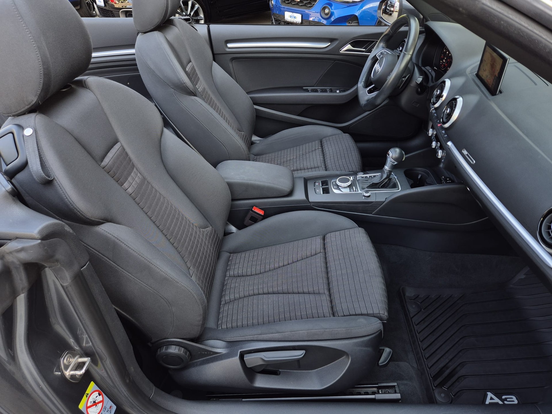 AUDI A3 Cabriolet 35 TFSI Sport Attraction S-tronic-image-12
