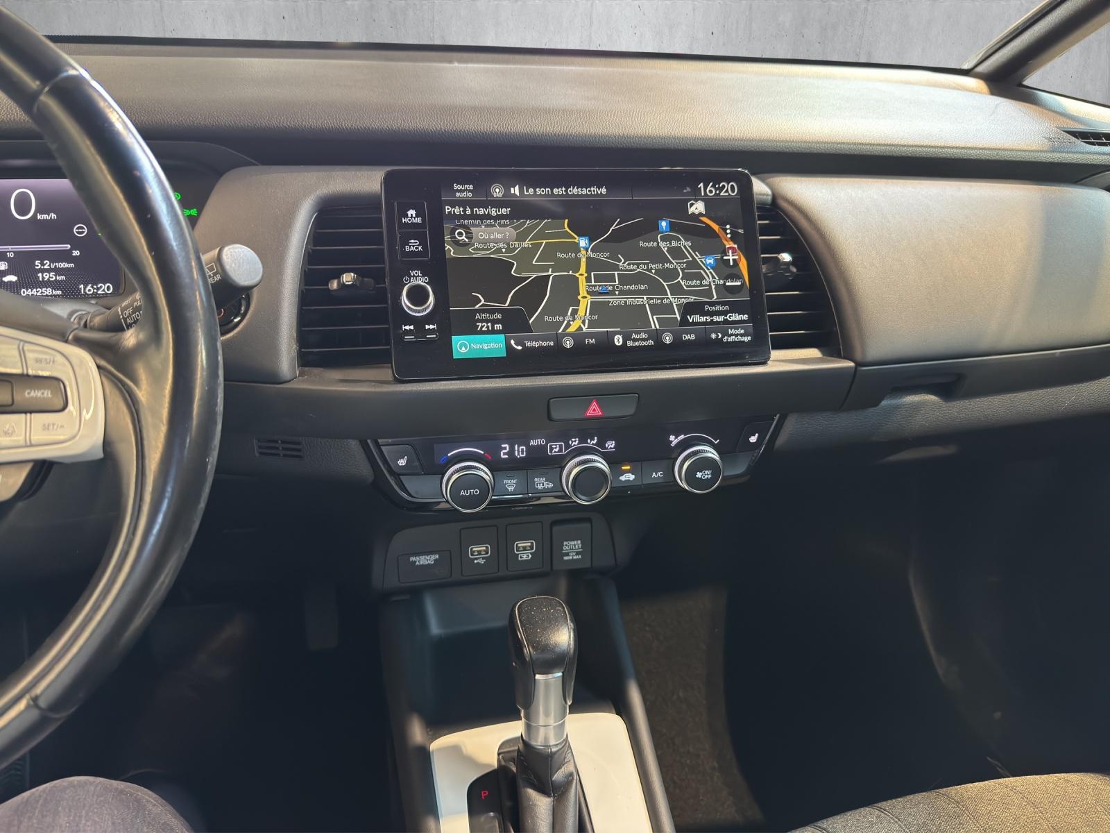 HONDA Jazz 1.5 i-MMD Executive-image-10