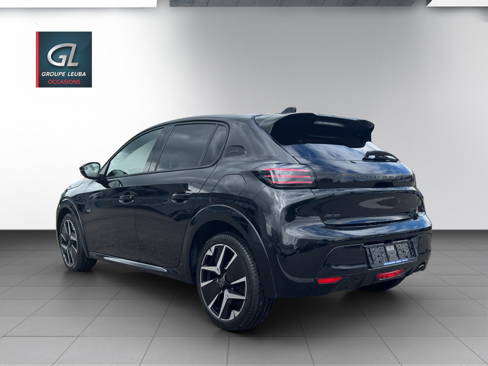 PEUGEOT 208 1.2 PureTech GT-showroom-element-3
