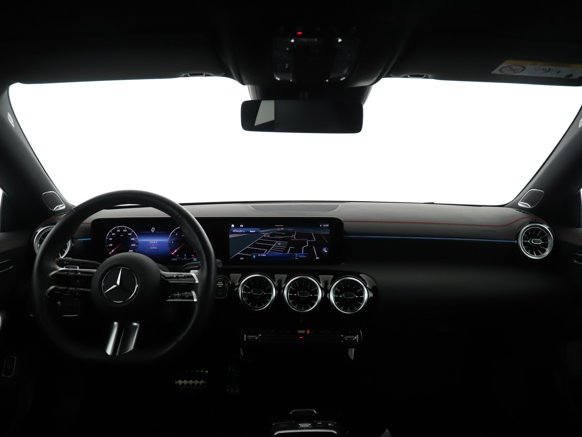 MERCEDES-BENZ CLA 220 d 8G-DCT-image-10